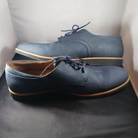 Clarks Men’s Blue Suede Oxford Dress Shoes US size 12 - Picture 1 of 10